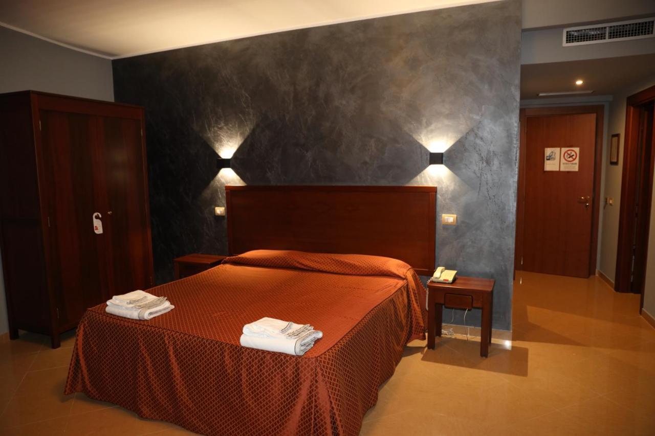 Hotel Citta Della Notte Augusta Zewnętrze zdjęcie