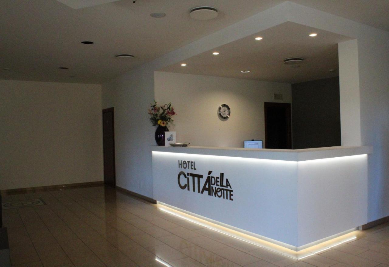 Hotel Citta Della Notte Augusta Zewnętrze zdjęcie